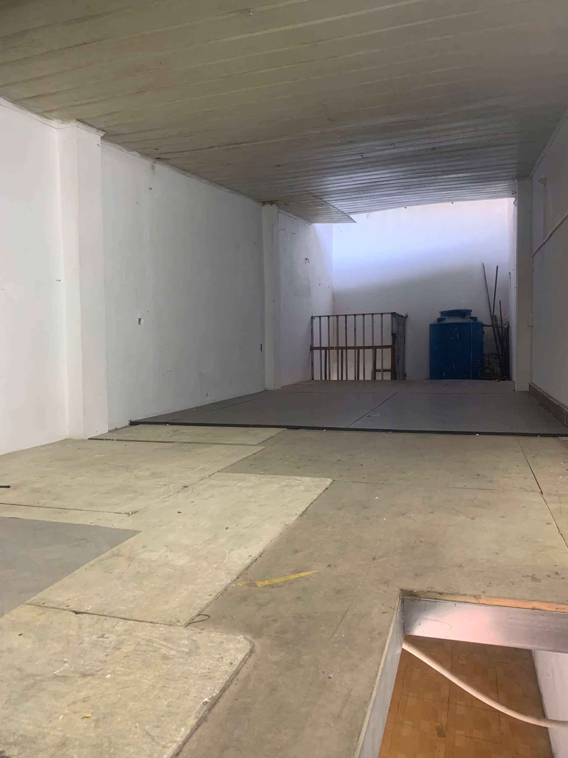 Cho thuê nhà cấp 4 tại khu Đền Lừ 35m² + gác xép 25m² 5 triệu/tháng