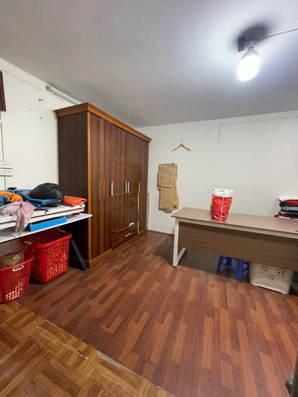 Cho thuê nhà ngõ Phố Vọng, 23m² x 4 tầng, gồm 2 phòng ngủ, 3 vệ sinh, 9 triệu