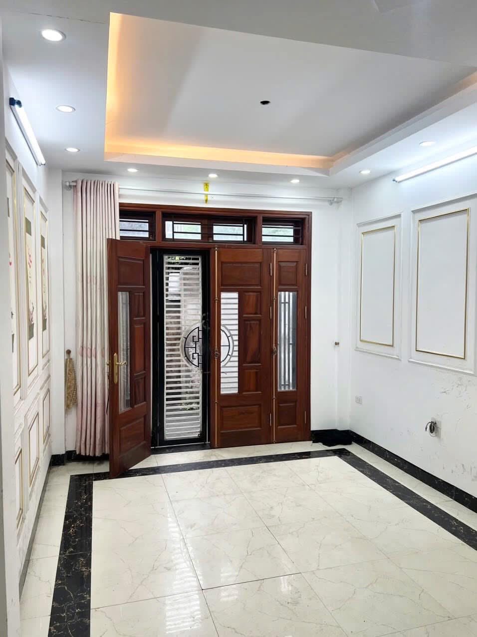 Cho thuê nhà ngõ 97 Phương Canh 38m² x 4,5 tầng - 12 triệu/tháng