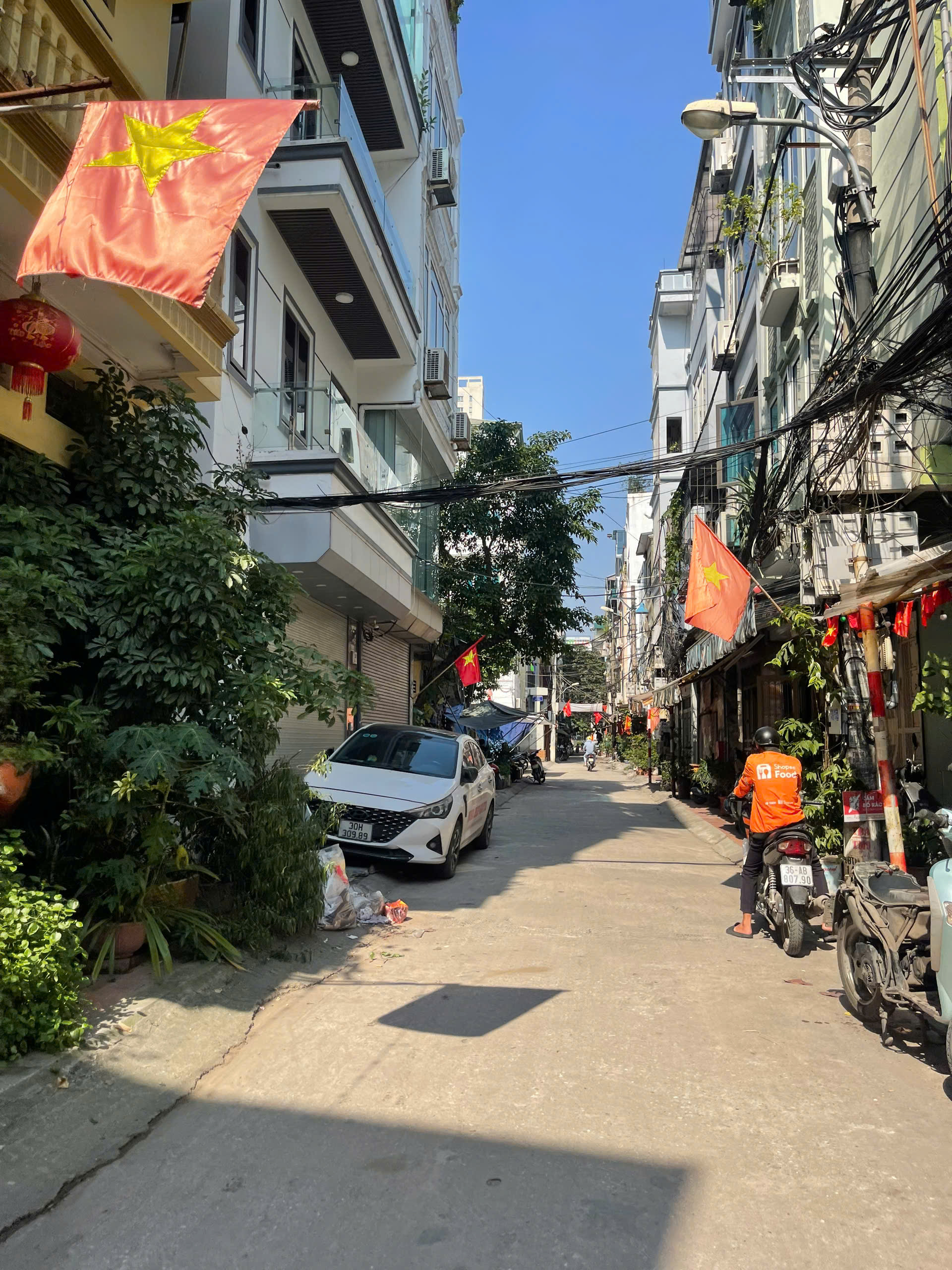 Cho thuê nhà Phố Tân Mai 55m2 x 2 tầng, 6.5 Triệu