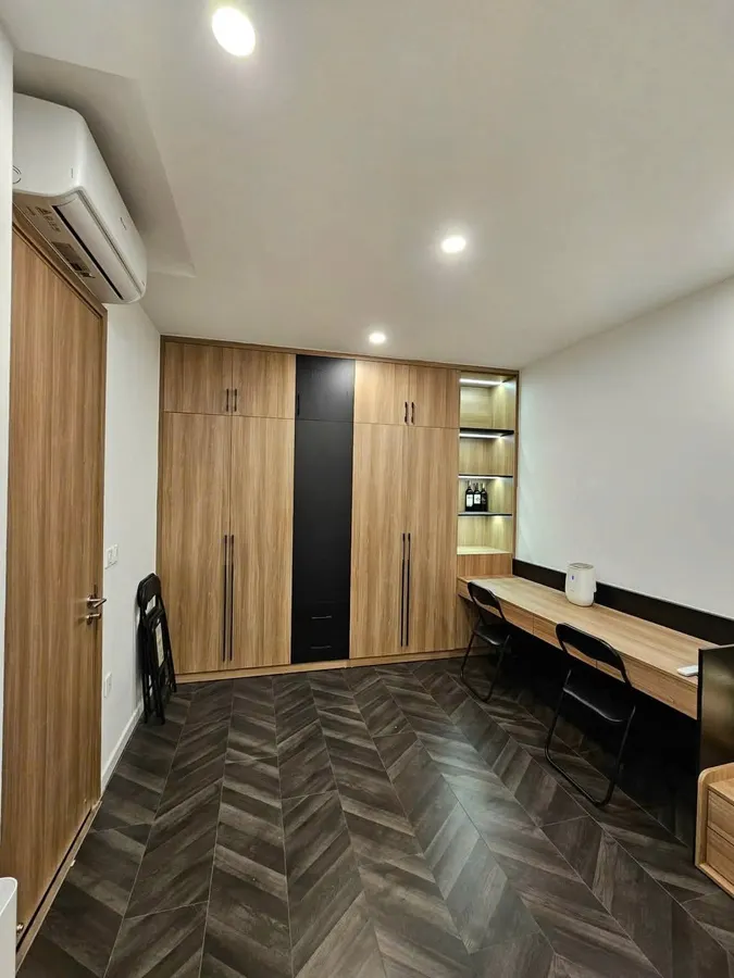 BÁN NHÀ MẶT PHỐ Bát Khối 45/60 M2, 6 TẦNG THANG MÁY 10 tỷ Long Biên Hà Nội. KINH DOANH- Ô TÔ.