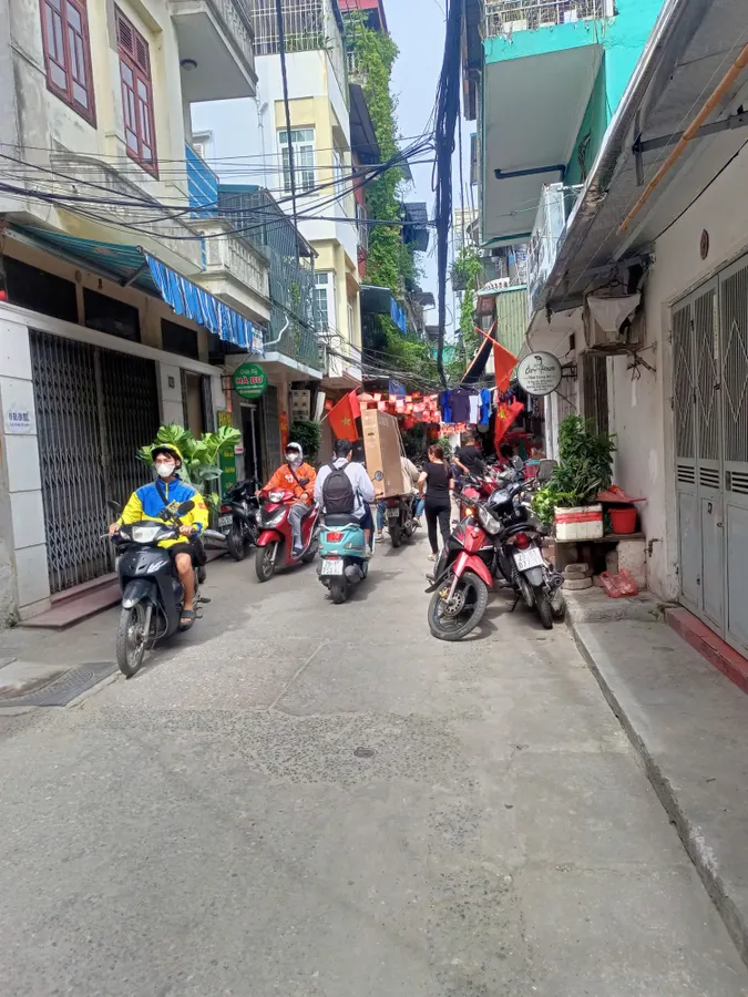 Bùi Ngọc Dương 125m2, mt 6.5m, CCMN, dòng tiền ô tô, thương lượng mạnh