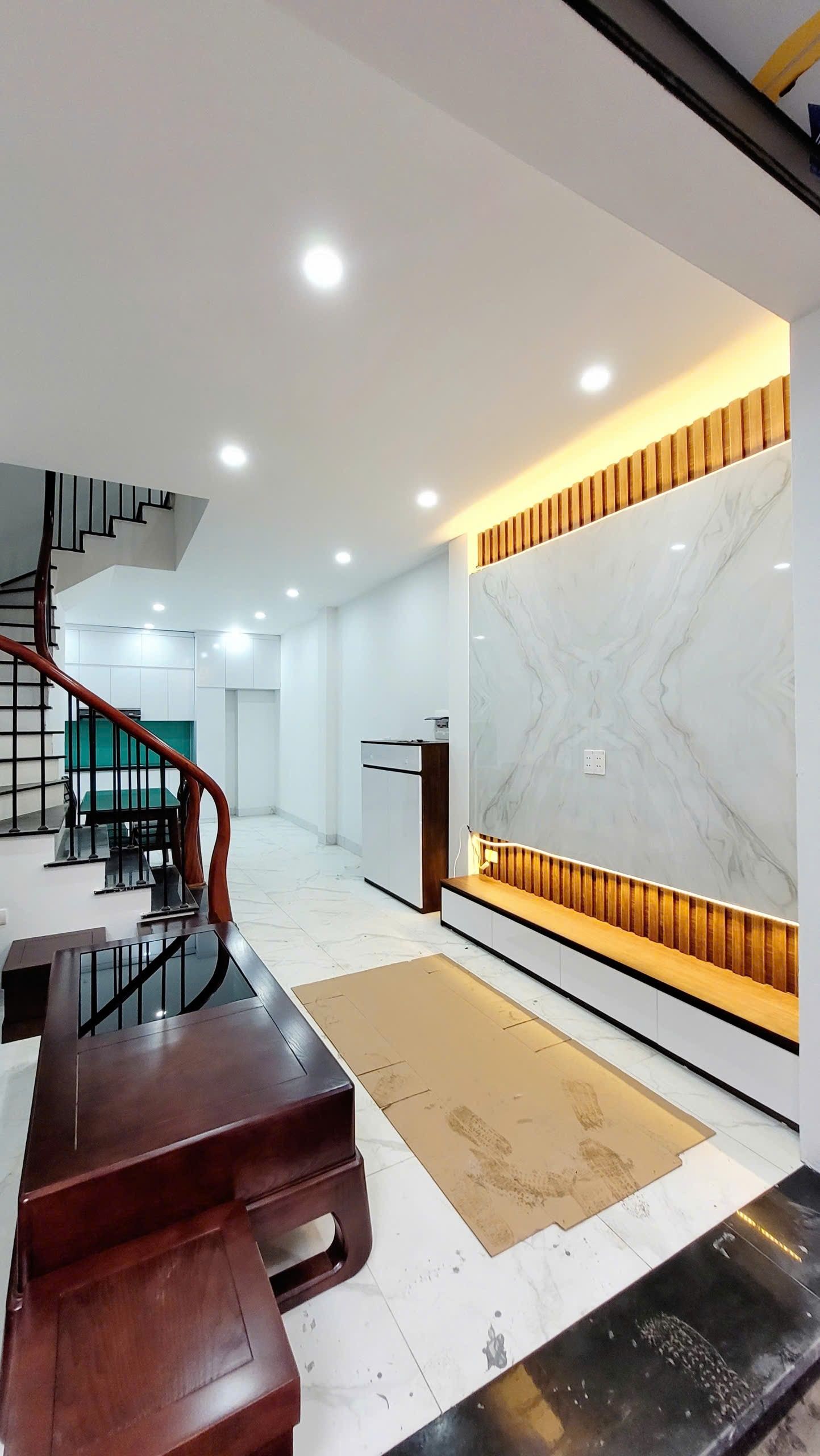 BÁN NHÀ BẮC CẦU – 30M² – 4 TẦNG – NHÀ MỚI ĐẸP Ở NGAY – 100M RA PHỐ – SÁT PHỐ CỔ – TRUNG TÂM NGỌC THỤY**