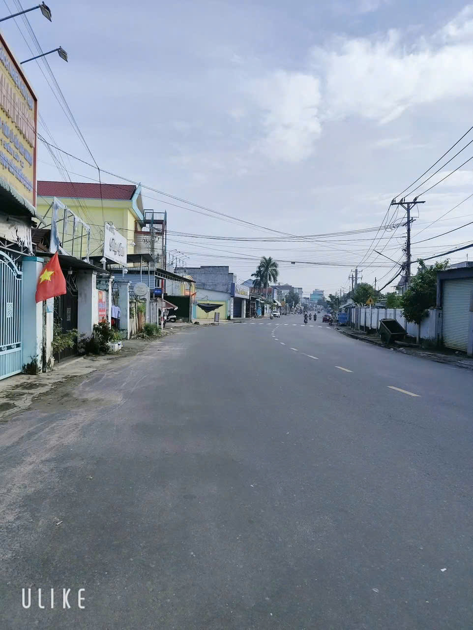 BÁN ĐẤT ĐƯỜNG TRƯƠNG QUYỀN GẦN BẾN XE TÂY NINH