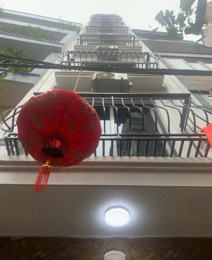 CHUNG CƯ MINI MỚI TINH - 9 TẦNG THANG MÁY - DÒNG TIỀN 1,6 TỶ/ NĂM - GẦN PHỐ - PCCC ĐẦY ĐỦ.