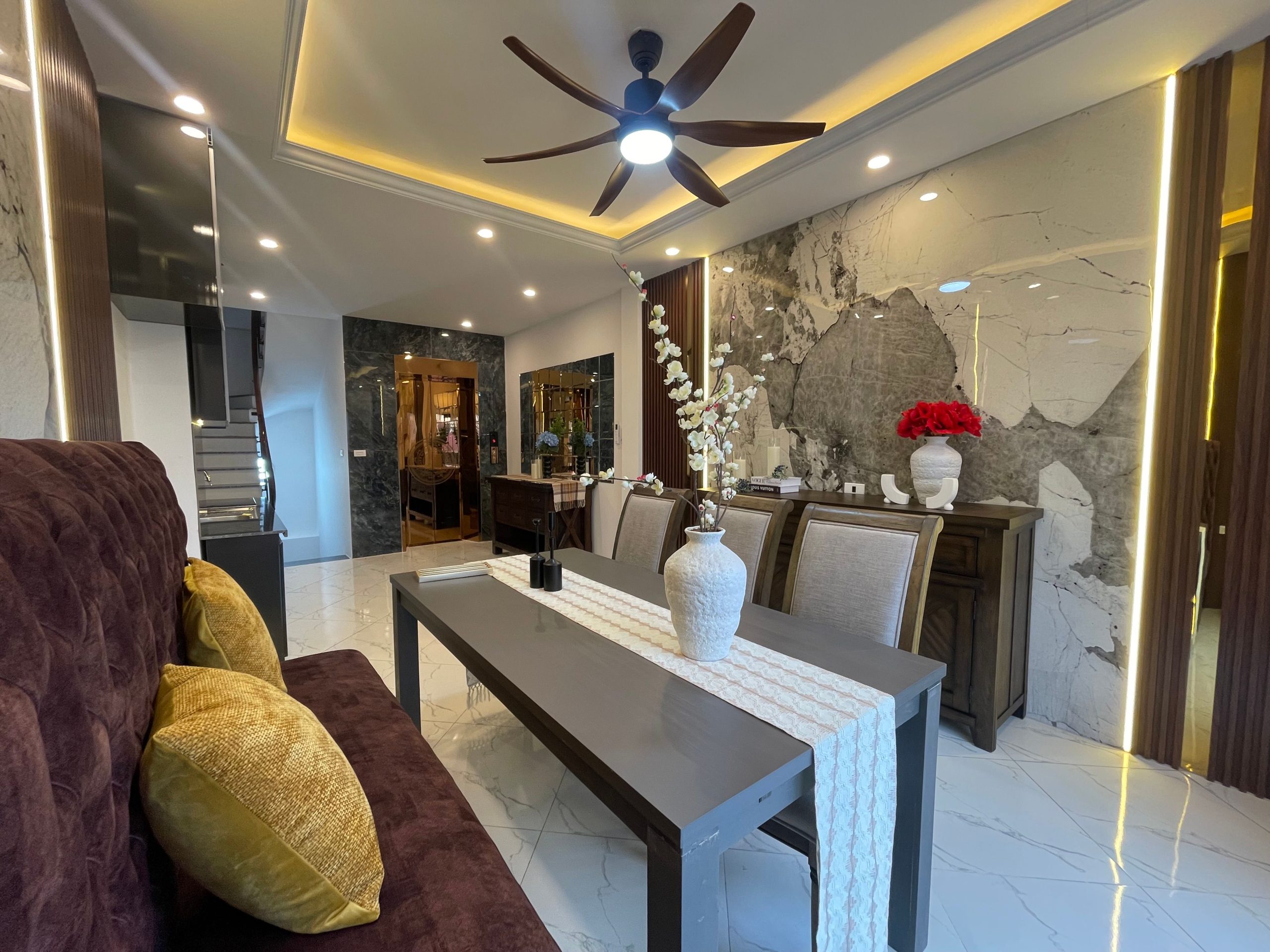 Nguyễn Văn Linh – 34m² – 6 tầng – 9.35 tỷ NHÀ ĐẸP 6 TẦNG THANG MÁY – FULL NỘI THẤT – THIẾT KẾ HIỆN ĐẠI – CÁCH 20M RA ĐƯỜNG Ô TÔ TRÁNH