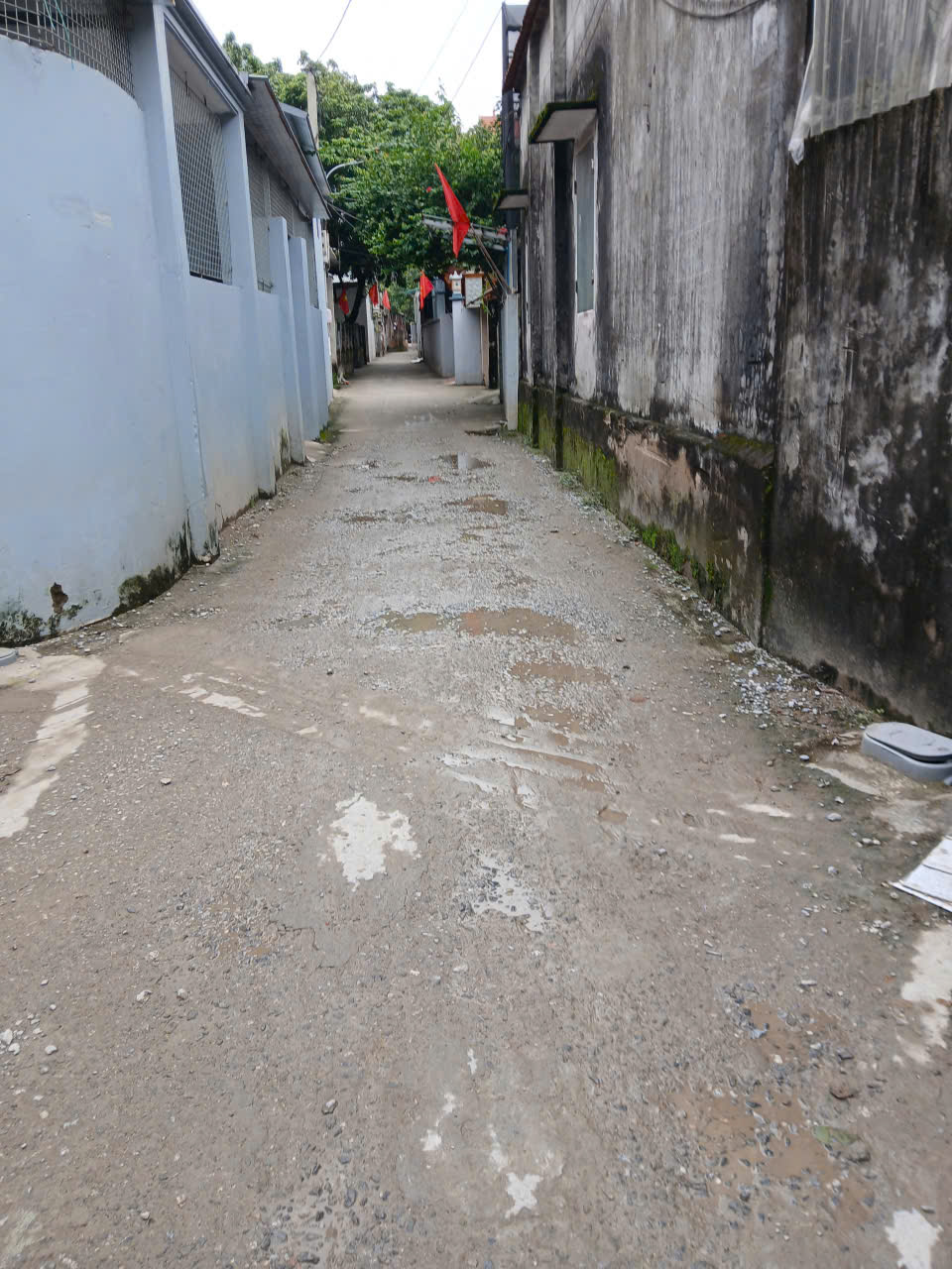 BÁN ĐẤT TẶNG NHÀ 2 TẦNG .ĐỨC THƯỢNG , HOÀI ĐỨC, HÀ NỘI, 38M NGỖ THÔNG TỨ TUNG. CÁCH ĐƯỜNG 32 CHỈ 150M. GIÁ THƯƠNG