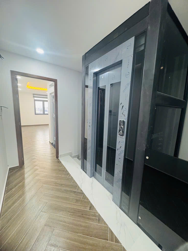 TÂN HOÀ ĐÔNG - GIÁP QUẬN 6, TÂN PHÚ - NHÀ ĐẸP 5 TẦNG - CÓ THANG MÁY - 86M2 - (4x21) - 7PN - 8WC KHÉP KÍN - TẶNG FULL