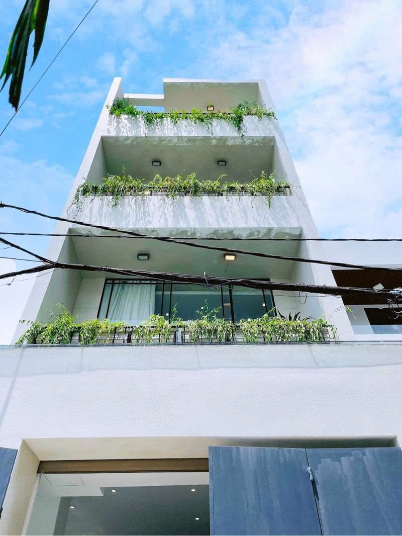 - NHÀ HẺM XE HƠI 6M GÒ DẦU - QUẬN TÂN PHÚ - 69M2 - (5x12) - NỞ HẬU - 4 TẦNG - GIÁ 8.5 TỶ.