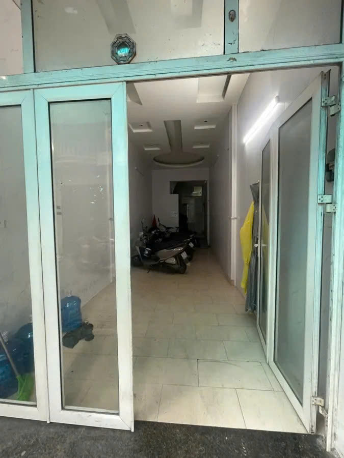 BÁN NHÀ PHỐ HOÀNG VĂN THÁI – 65M² – 6 TẦNG – Ô TÔ TRÁNH – VỈA HÈ – GIÁ 14.2 TỶ