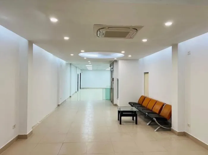 Bán Nhà Mặt Phố Hoàng Văn Thái 150m x 9 tầng MT 4.4m K/D giá 50 Tỷ