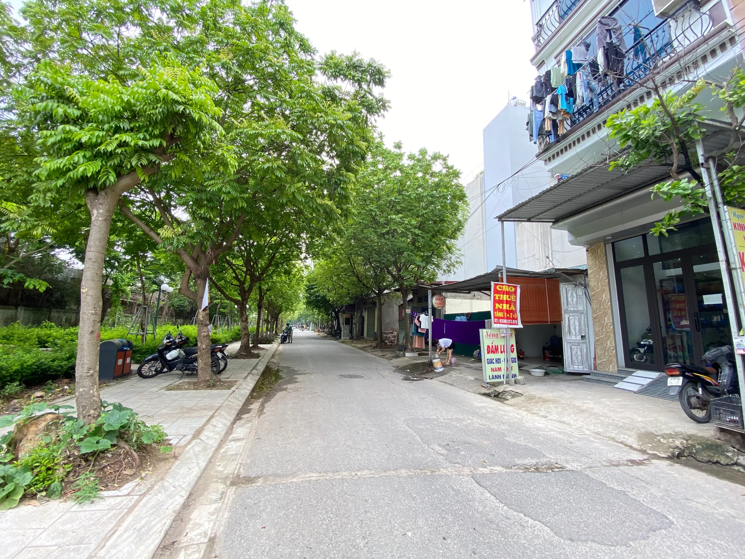 Chủ cần tiền giảm chào nhờ bán gấp mấy lô đất dv kđt Yên Nghĩa, Hà Đông, dt 50m2, giá nhỉnh 11 tỷ