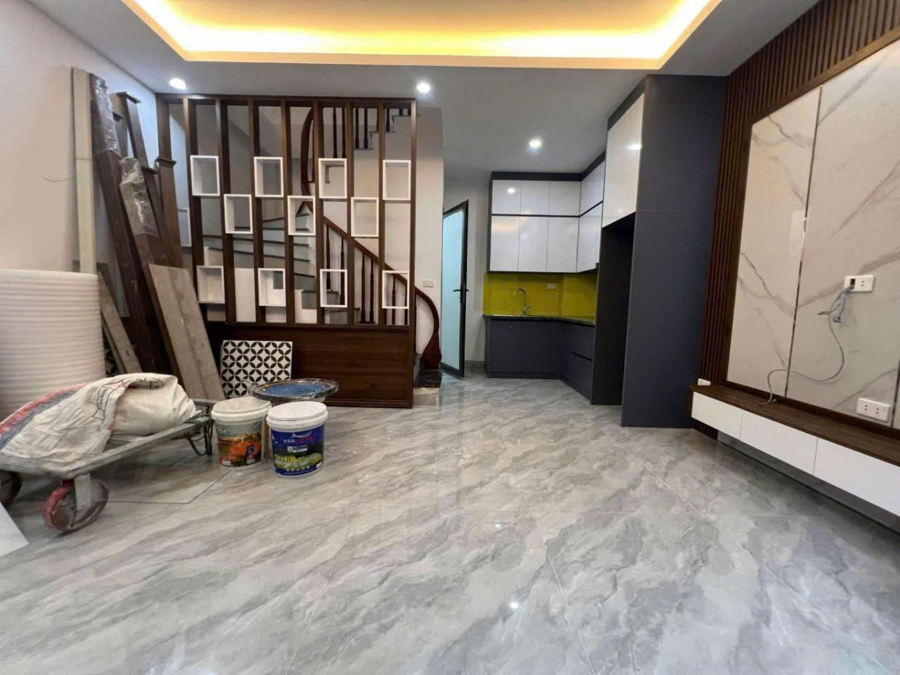 Bán Gấp Nhà Đại Từ, DT50m2 ,Giá Hơn 9Tỷ ,Hai Mặt Thoáng ,full nội Thất