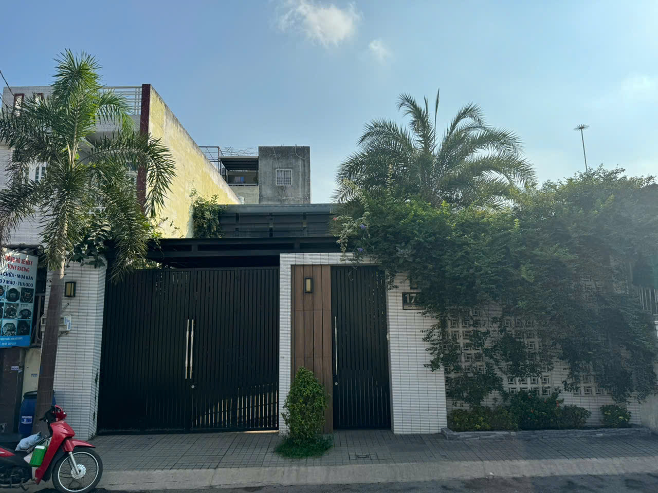 BIỆT THỰ XINH LUNG LINH (9.3x25) MẶT TIỀN HIỆP THÀNH 06 – QUẬN 12