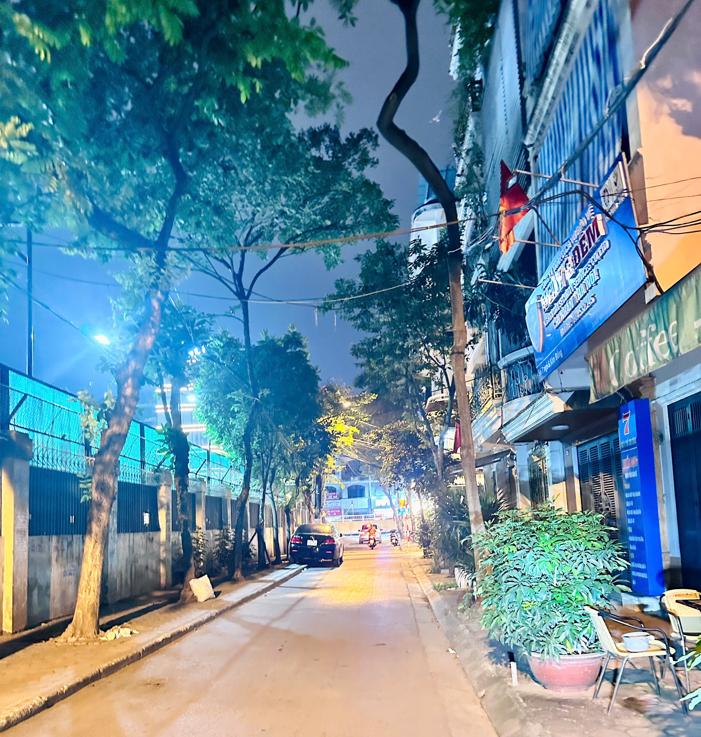 Cơ hội vàng Tây Mỗ: 56m đất 2 mặt ngõ ô tô tránh, tặng nhà cấp 4, giá chỉ 200tr/m! liên hệ 0975124520