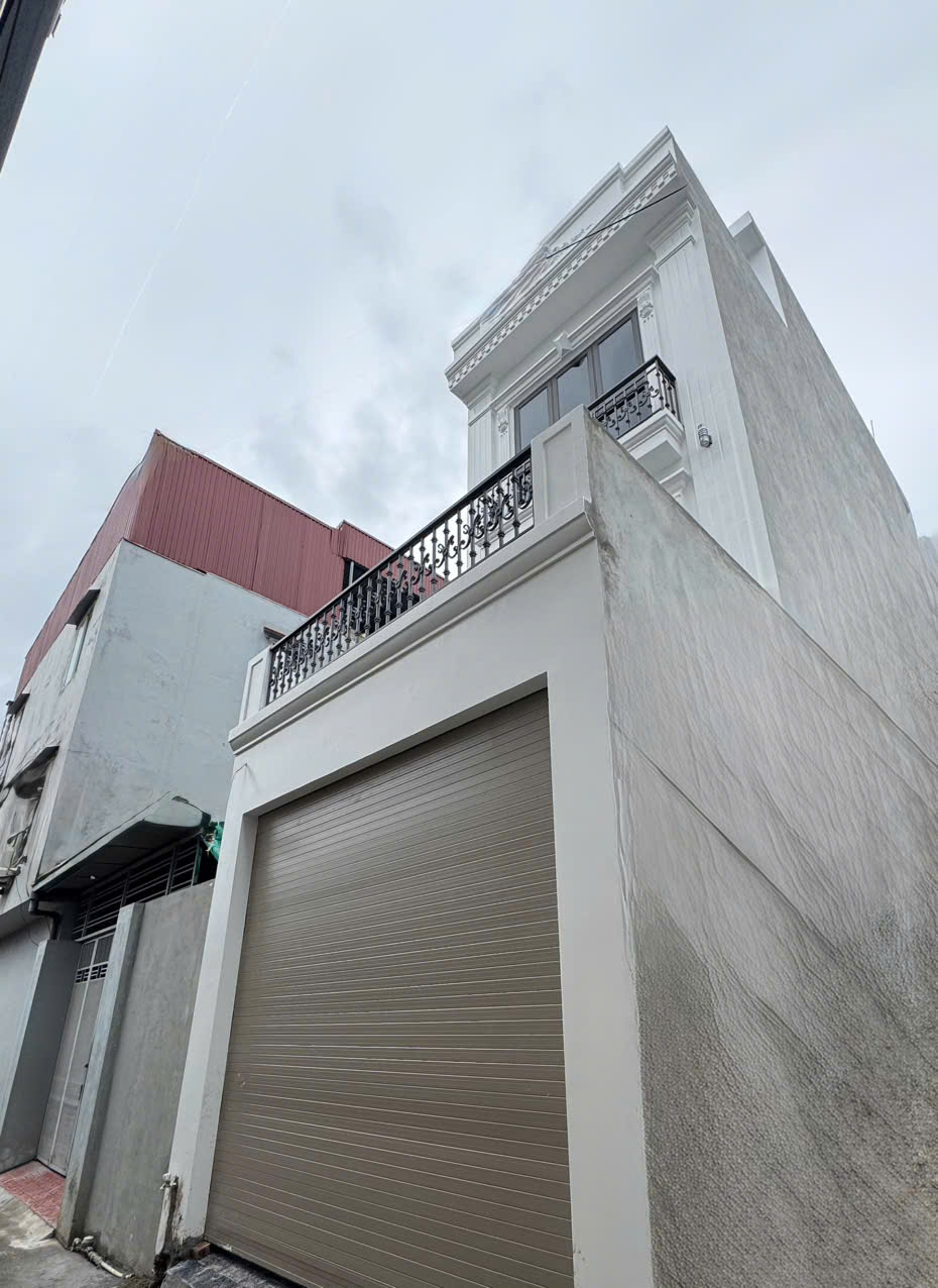 Bán Nhà Độc Lập 4 Tầng Có Gara Ô Tô – Vị Trí Vàng Ngõ 282 Đà Nẵng, Hải Phòng