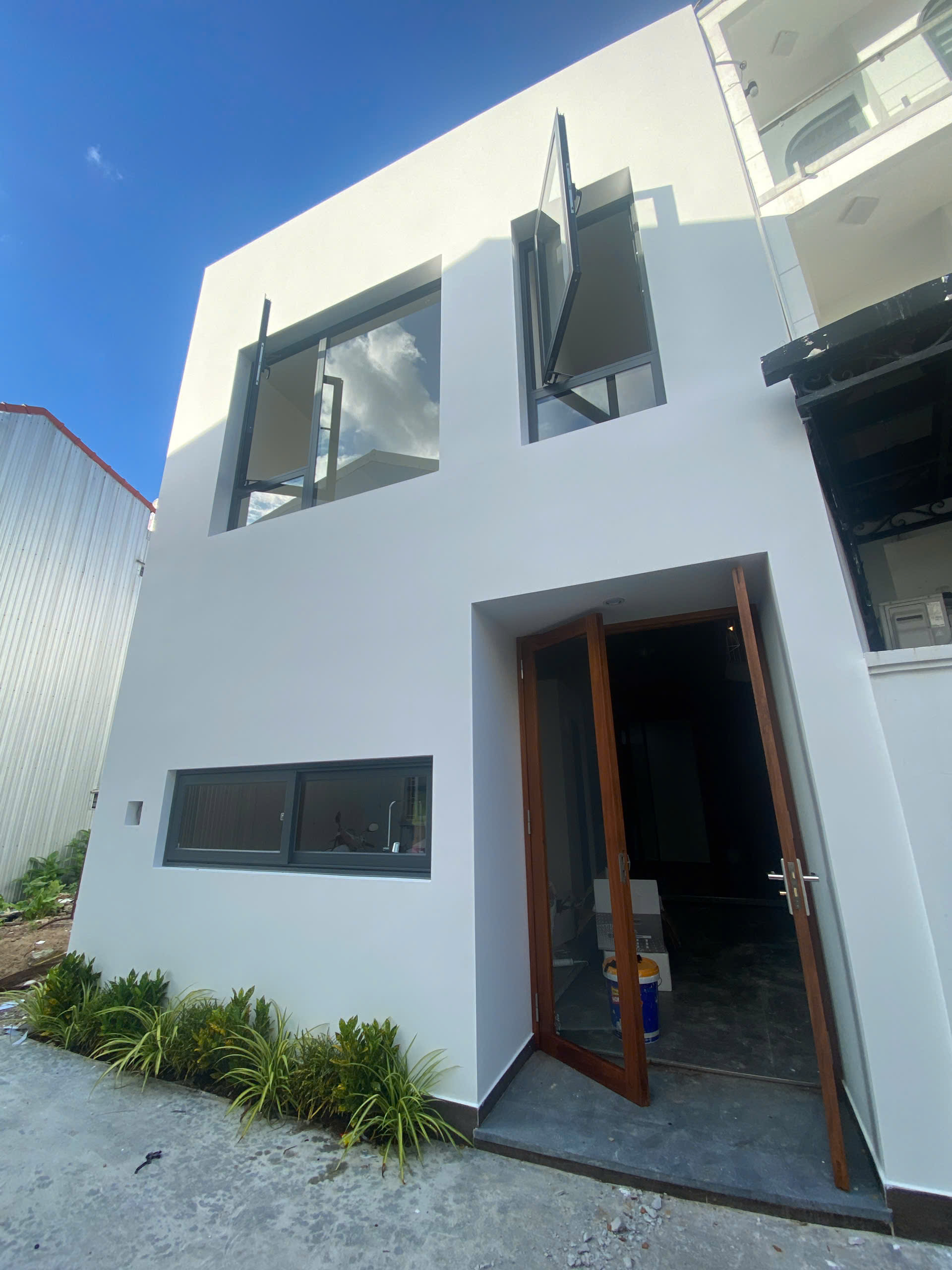 BÁN NHÀ HOMESTAY 2 TẦNG MỚI HOÀN THIỆN – KIỆT TRẦN PHÚ, PHƯỚC VĨNH – TP HUẾ