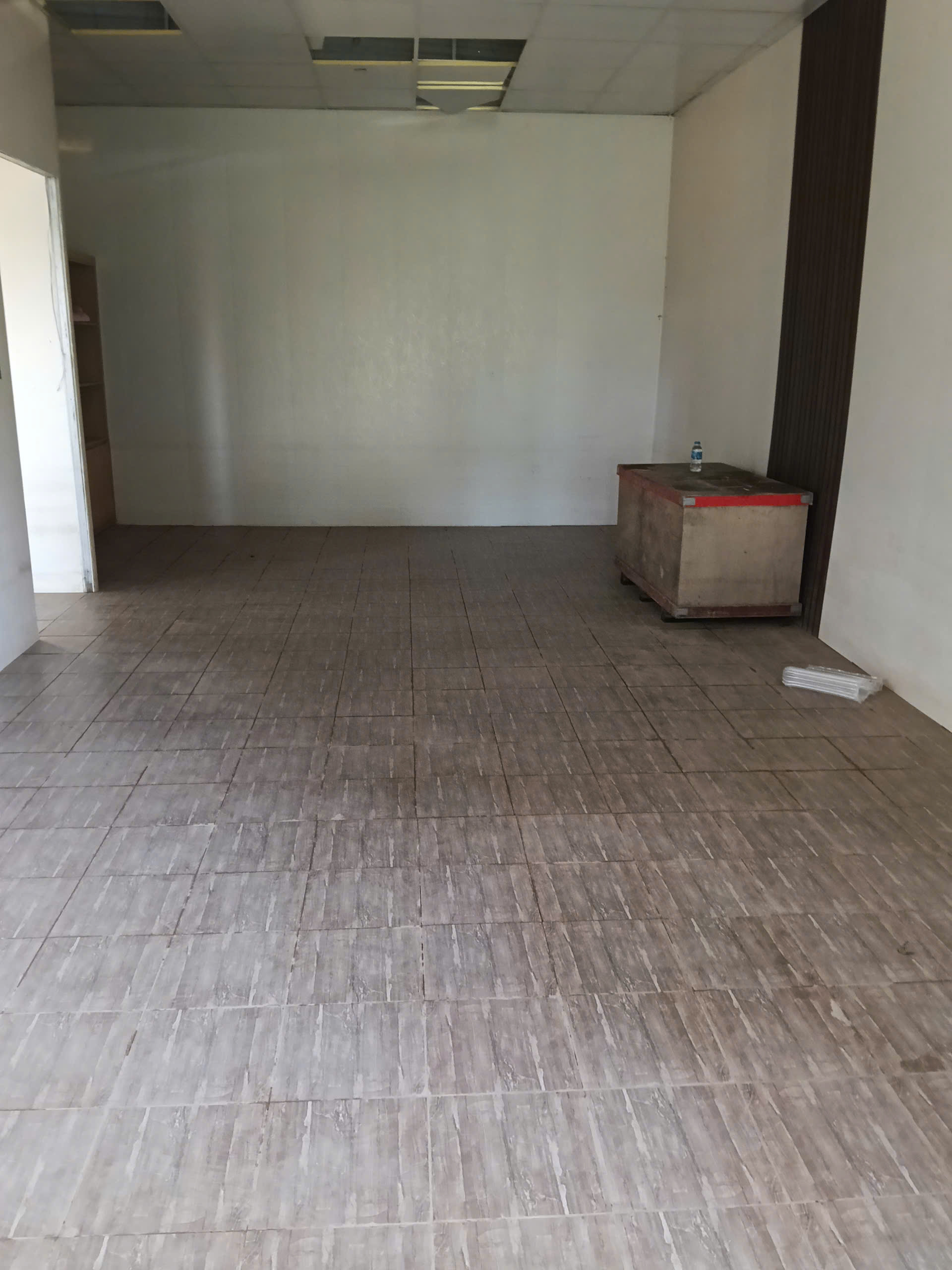 Cho thuê kho xưởng 1200m tại Vân Côn Hoài Đức xe 30 tân đỗ cửa, giá 45k/m