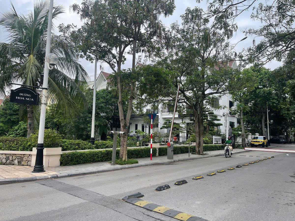 GẤP!ĐẤT MẶT PHỐ PHƯƠNG CANH,MẶT TIỀN RỘNG,NGÃ TƯ PHƯƠNG CANH & TRỊNH VĂN BÔ,135M,MT=8M,29.9ty