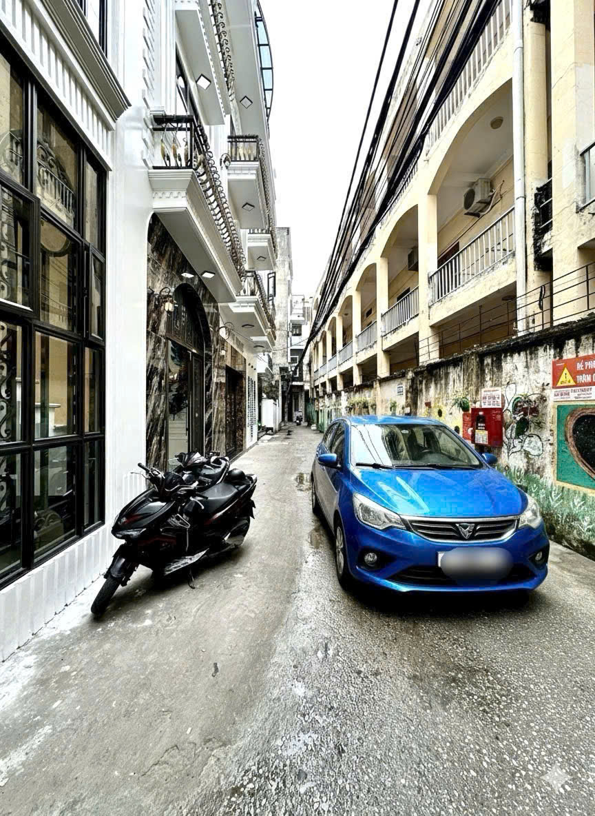 Nhà đẹp như biệt thự thu nhỏ mới tinh hoàn thiện lên sóng phố Đà Nẵng - Ngay gần Coop Mart - Ngô Quyền