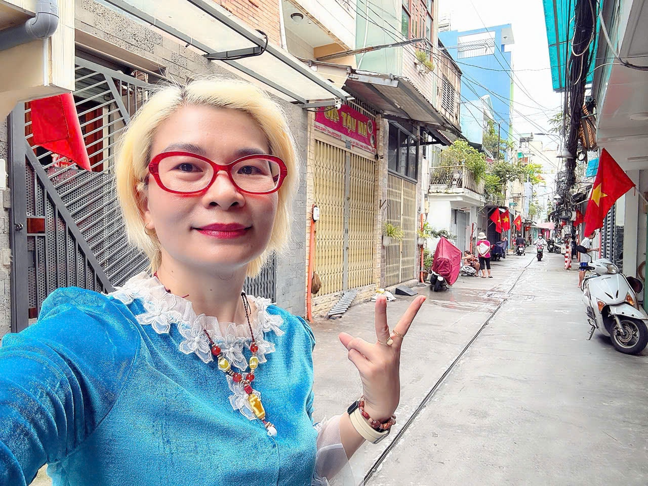 TƯƠNG LAI RA MẶT TIỀN NGUYÊN THƯỢNG HIỀN - BÁN NHÀ 5 TẦNG HXH Đ.NGUYỄN ĐÌNH CHIỂU, QUẬN 3 - NGANG HIẾM 4,4M*15M - GIANG