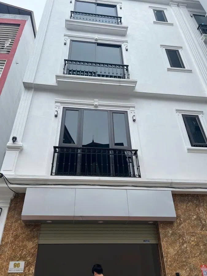 BÁN NHÀ QUANG TRUNG - HÀ ĐÔNG (NGAY LÊ TRỌNG TẤN) - 33M X 5 TẦNG , GIÁ NHỈNH 9 TỶ - Ô TÔ ĐỖ CỬA - THANG MÁY - NGÕ THÔNG