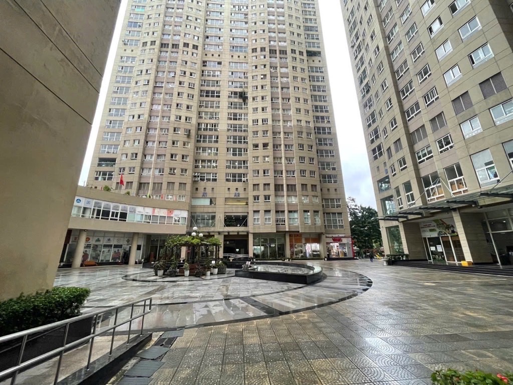 CC VINACONEX KHUẤT DUY TIẾN DT 108M 3 NGỦ 2 WC GIÁ 9,160 TỶ