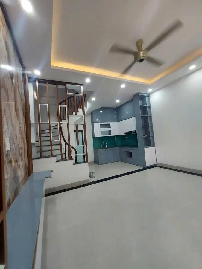 BÁN NHÀ 5 TẦNG ngay phố Phan Đình Giót giao cắt QUANG TRUNG - HÀ ĐÔNG , DT 30M, MT 4.2M , Giá 7.3 tỷ