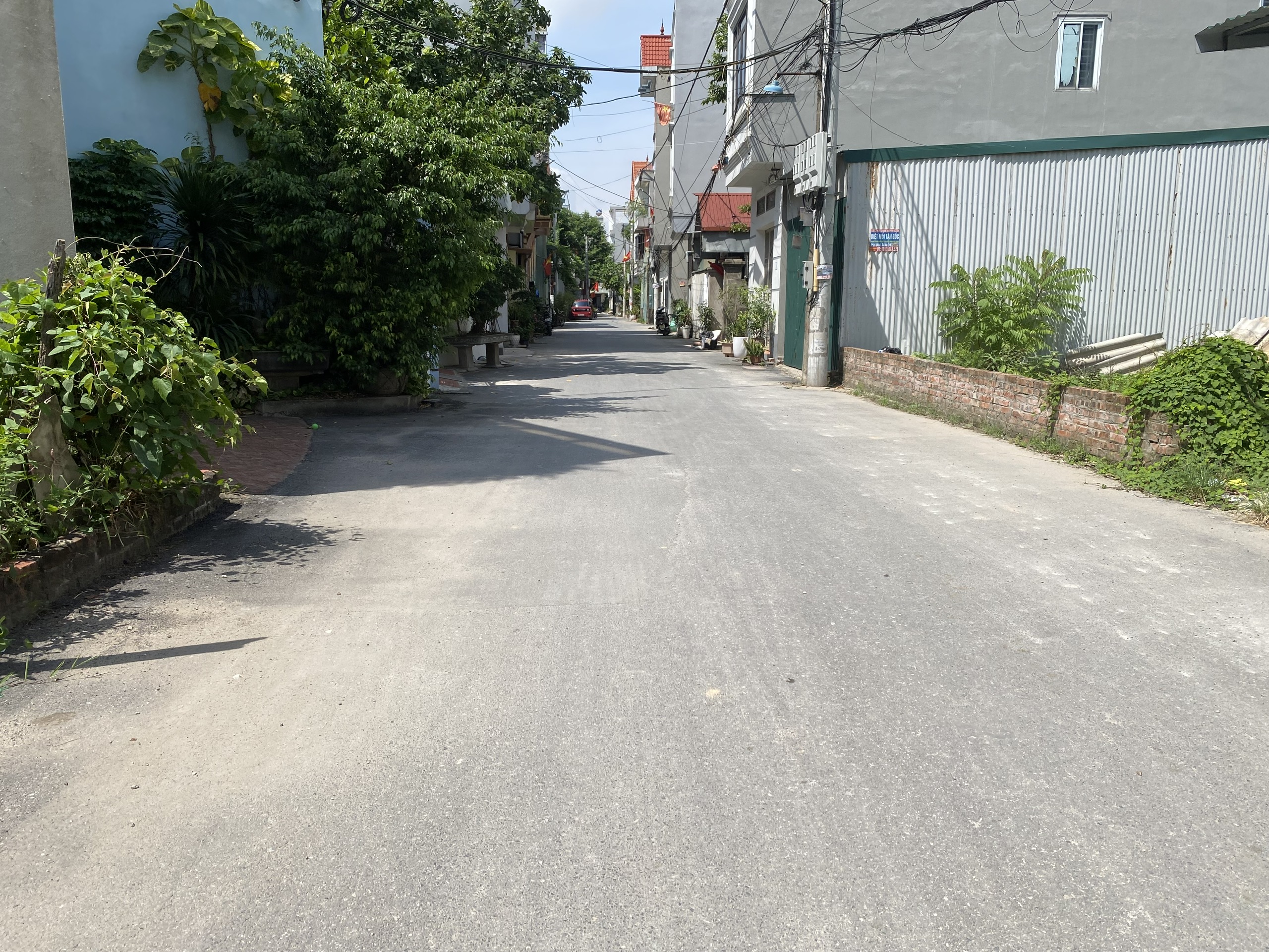 BÁN ĐẤT MAI LÂM ĐÔNG ANH,OTO VÀO NHÀ, NGÕ THÔNG, GẦN CHỢ,TRƯỜNG, 50M