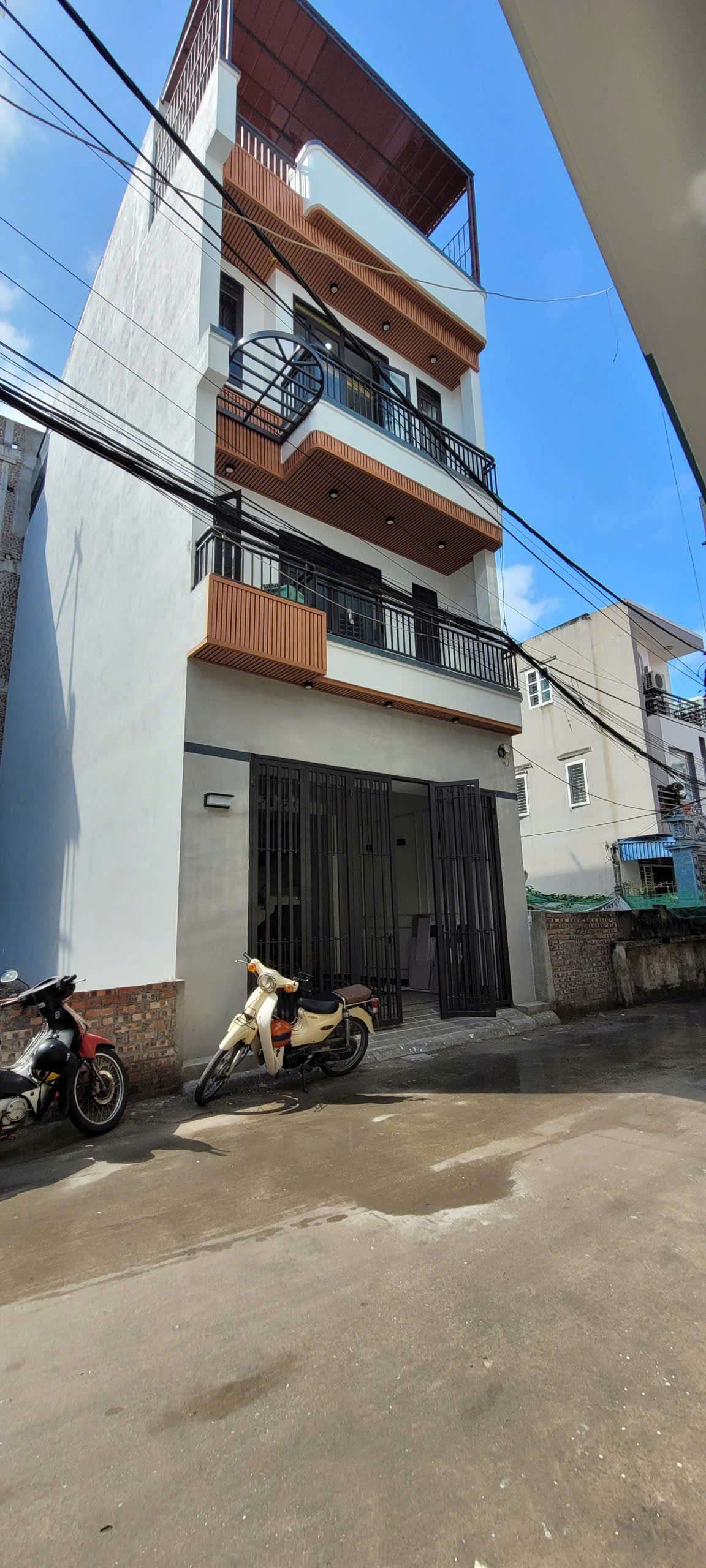 CHỦ GỬI BÁN GẤP NHÀ 4 TẦNG ĐằNG LÂM, HẢI AN, HẢI PHÒNG - Ô TÔ QUAY ĐẦU!