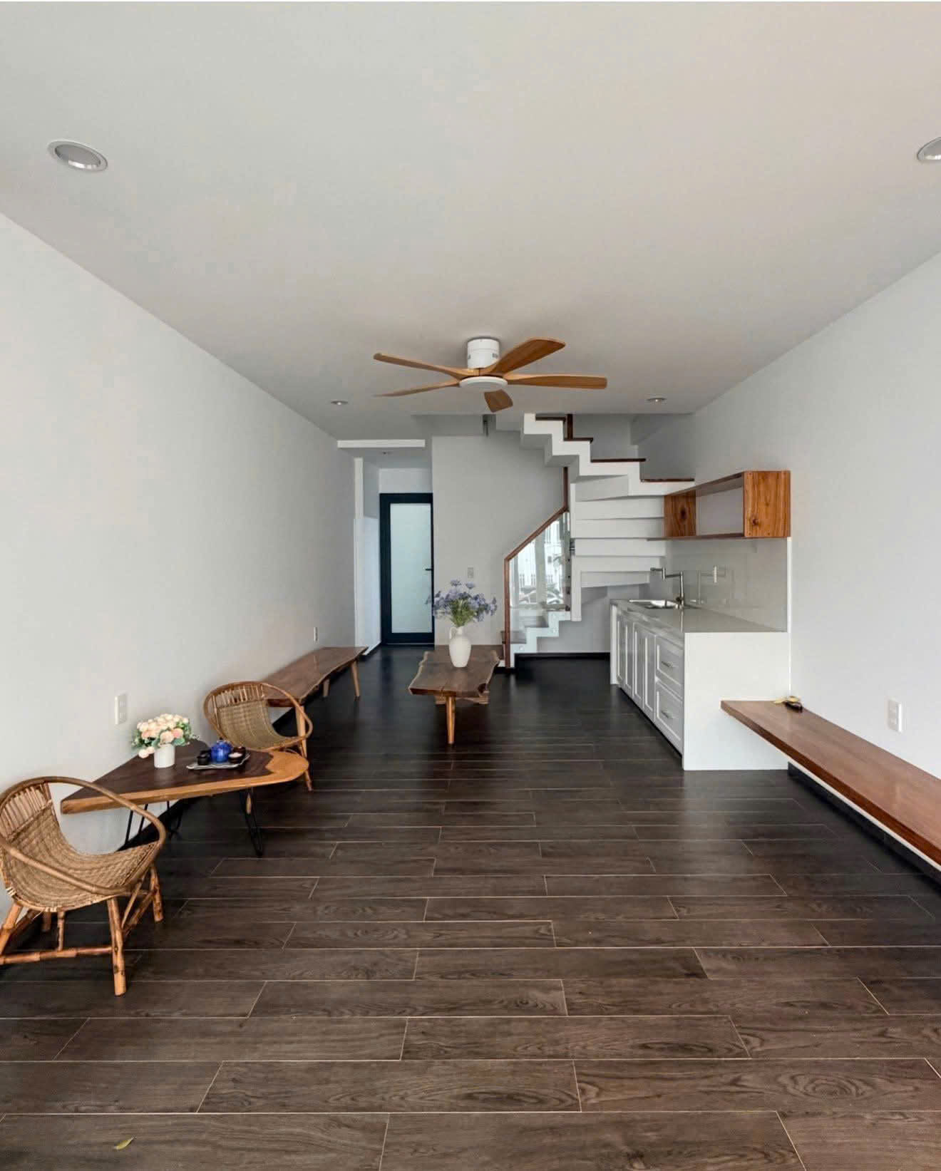 Bán Nhà O2 tầng kiệt ô tô vi vu thông Xuân Diệu_ Đào Tấn_ Đặng Huy Trứ_ Trần Phú, TP Huế!