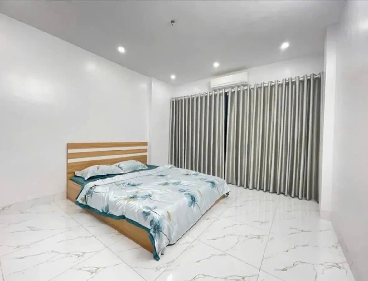 Siêu phẩm phố Chùa Bộc 45m2, 5 tầng 2 thoáng cực đẹp nhỉnh 13 tỷ hiếm quận Đống Đa