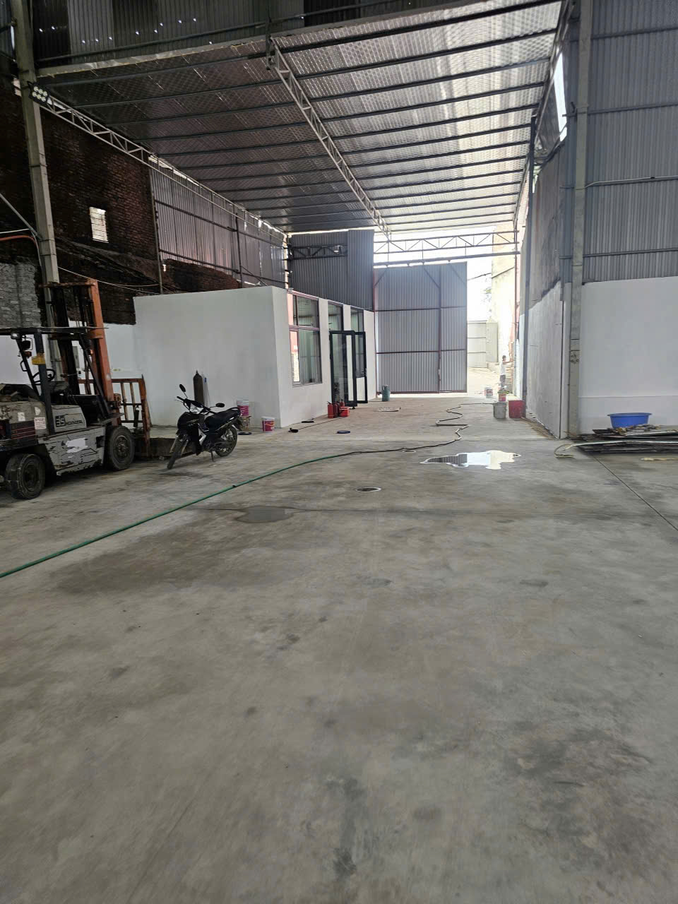 CHO THUÊ XƯỞNG ĐẸP – GẦN TRUNG TÂM TP BẮC NINH – 800m