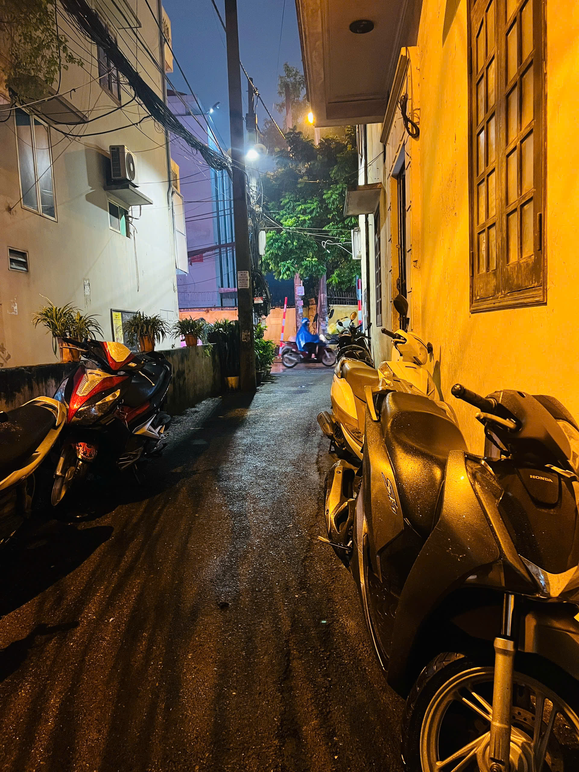 CHO THUÊ CĂN HỘ KHÉP KÍN, FULL ĐỒ