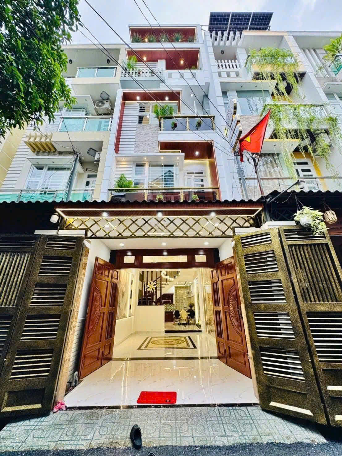 VIP! PHÂN LÔ GIẢI PHÓNG,NGÕ THÔNG, OTO ĐỖ CỬA, 45M, 5 TẦNG FULL NỘI THẤT, NHỈNH 10 TỶ