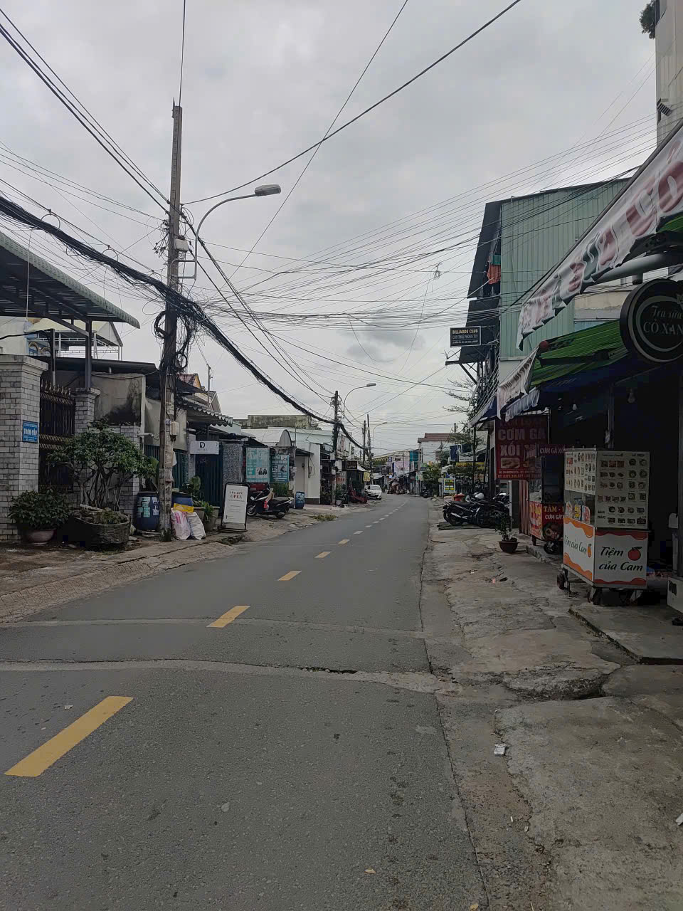 Bán dãy trọ hẻm nhựa đường số 6 p.Linh Xuân(Q.Thủ Đức cũ) Tp.HCm 5,6 tỷ 84m2