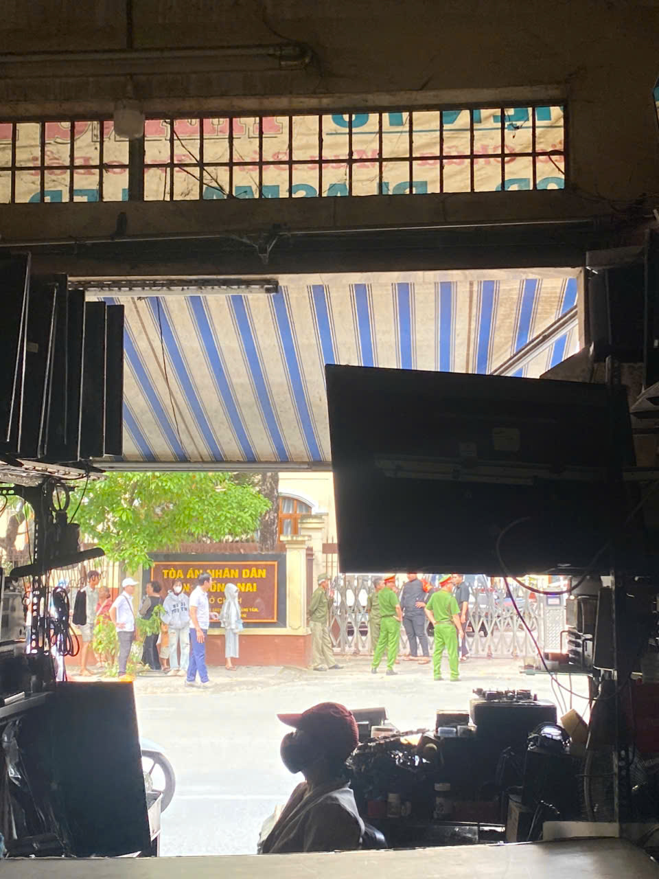 CHO THUÊ MẶT BẰNG VỊ TRÍ ĐỘC TÔN Đối diện trực diện cổng chính Tòa án Nhân dân Tỉnh Đồng Nai Trụ sở Chính