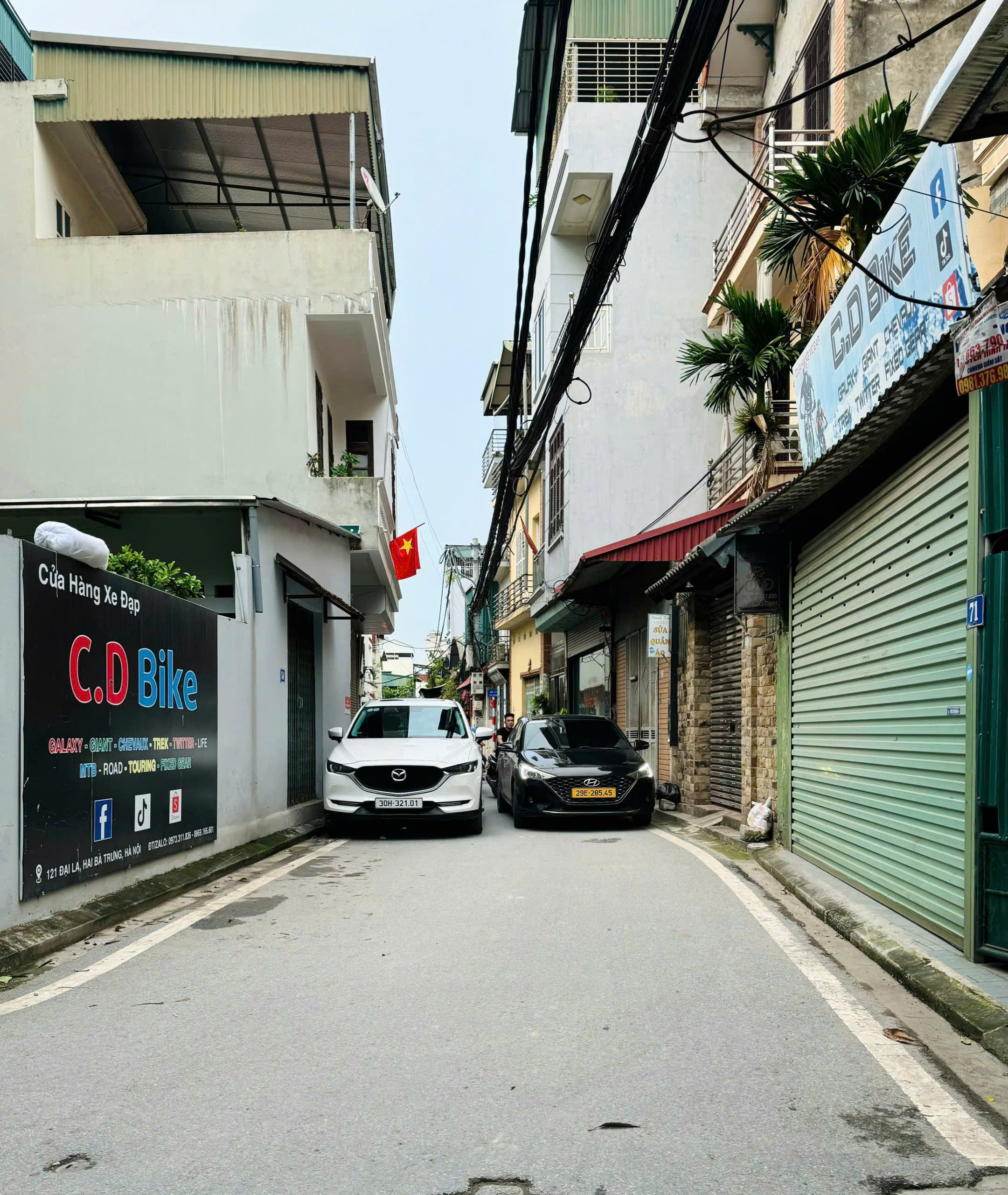 Bán nhà Phố Trạm, Long Biên – 30m² – 5 tầng – 7.x tỷ – Ngõ ô tô đi qua nhà