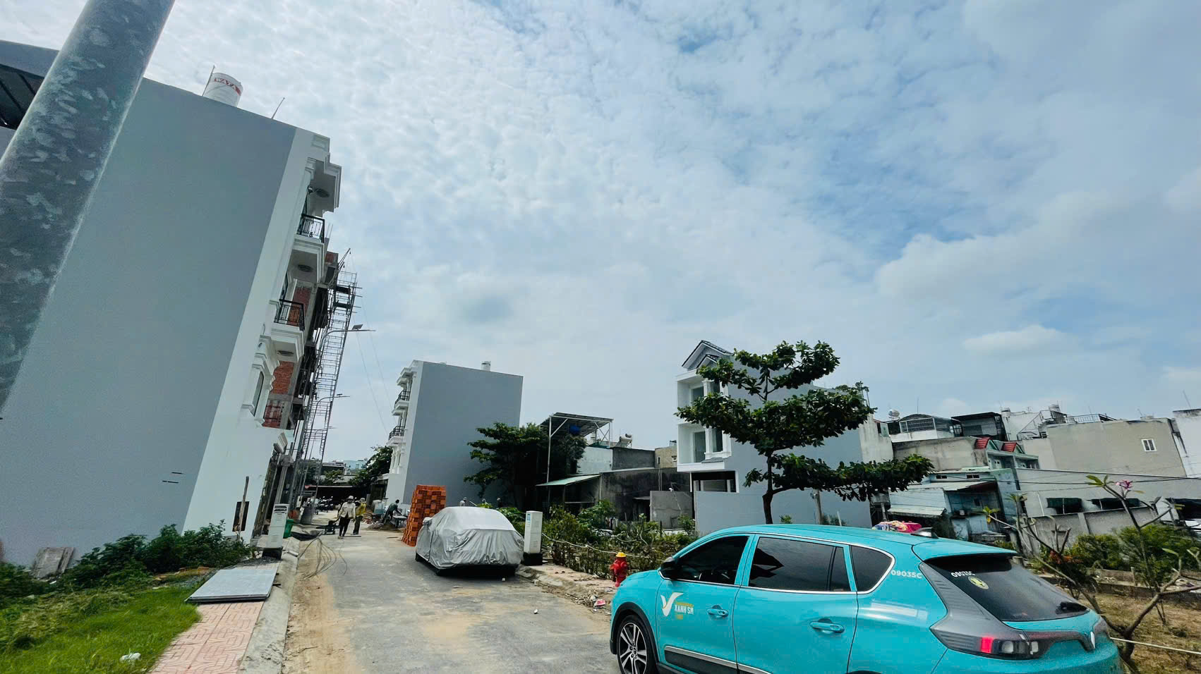 Lô góc 2 mặt tiền 210, Hiệp Bình Phước, Thủ Đức. Đường xe tải 6m.