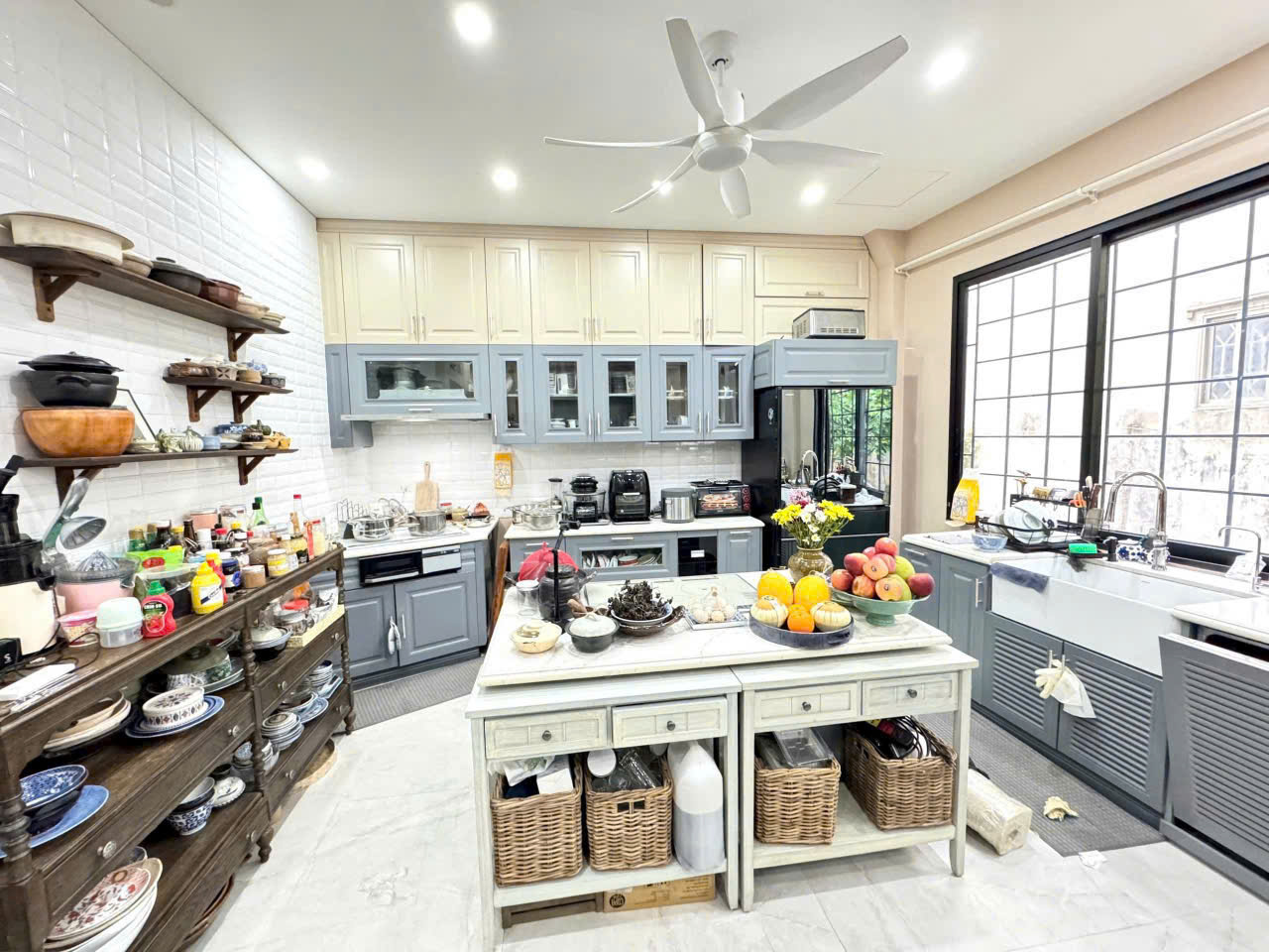 KHÔNG CÓ CĂN THỨ 2 SIÊU PHẨM mặt phố Ngọc Thụy – Long Biên 114m² 5 tầng gara ô tô- nội thất sang xịn 23.x tỷ -