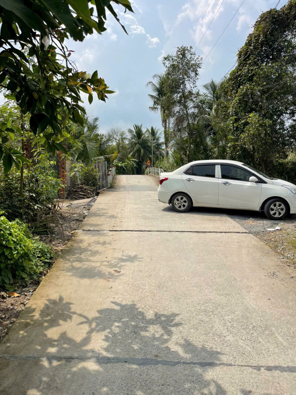 Bán 1.700m2 đất ( 400m2 thổ + 1300m2 lúa) xã An Thạnh, Bến Lức giá 5,6 tỷ