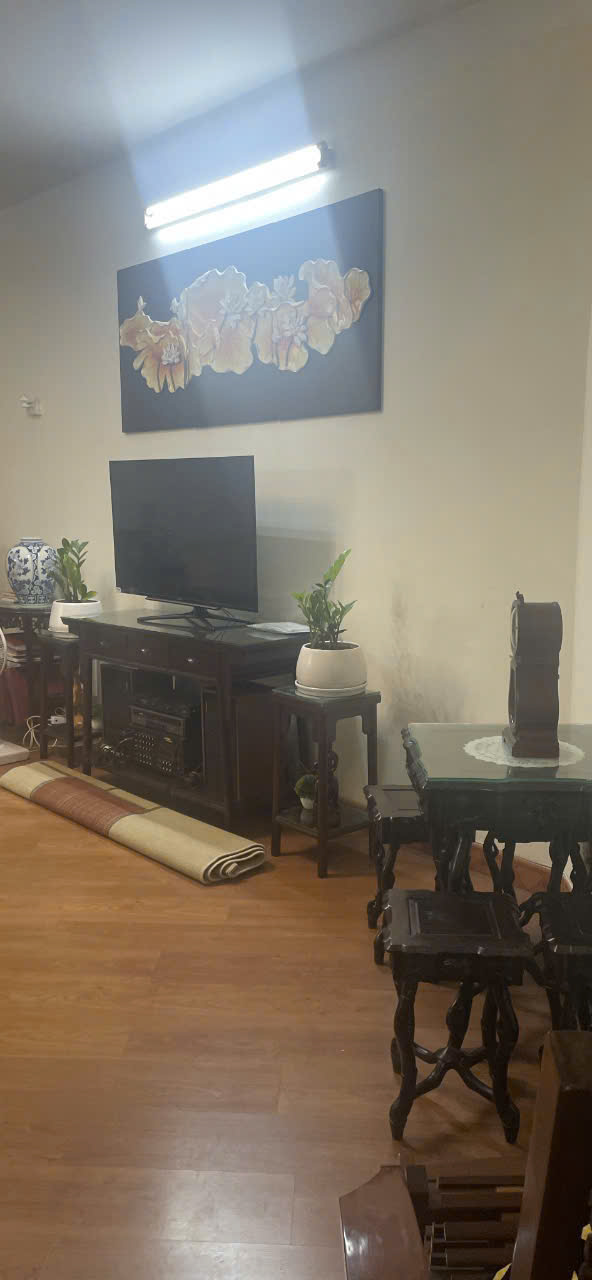 BÁN GẤP CĂN GÓC – CHUNG CƯ VINACONEX 12, 57 VŨ TRỌNG PHỤNG