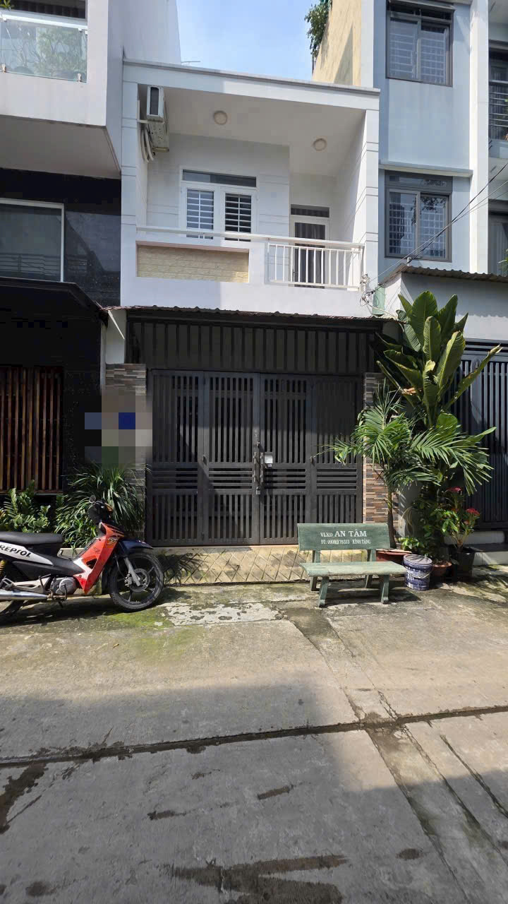 Bán nhà hẻm đường số 5 , Bình Hưng Hòa dt 48m2 1 lầu , 2pn , 2wc giá 4,76 tỷ