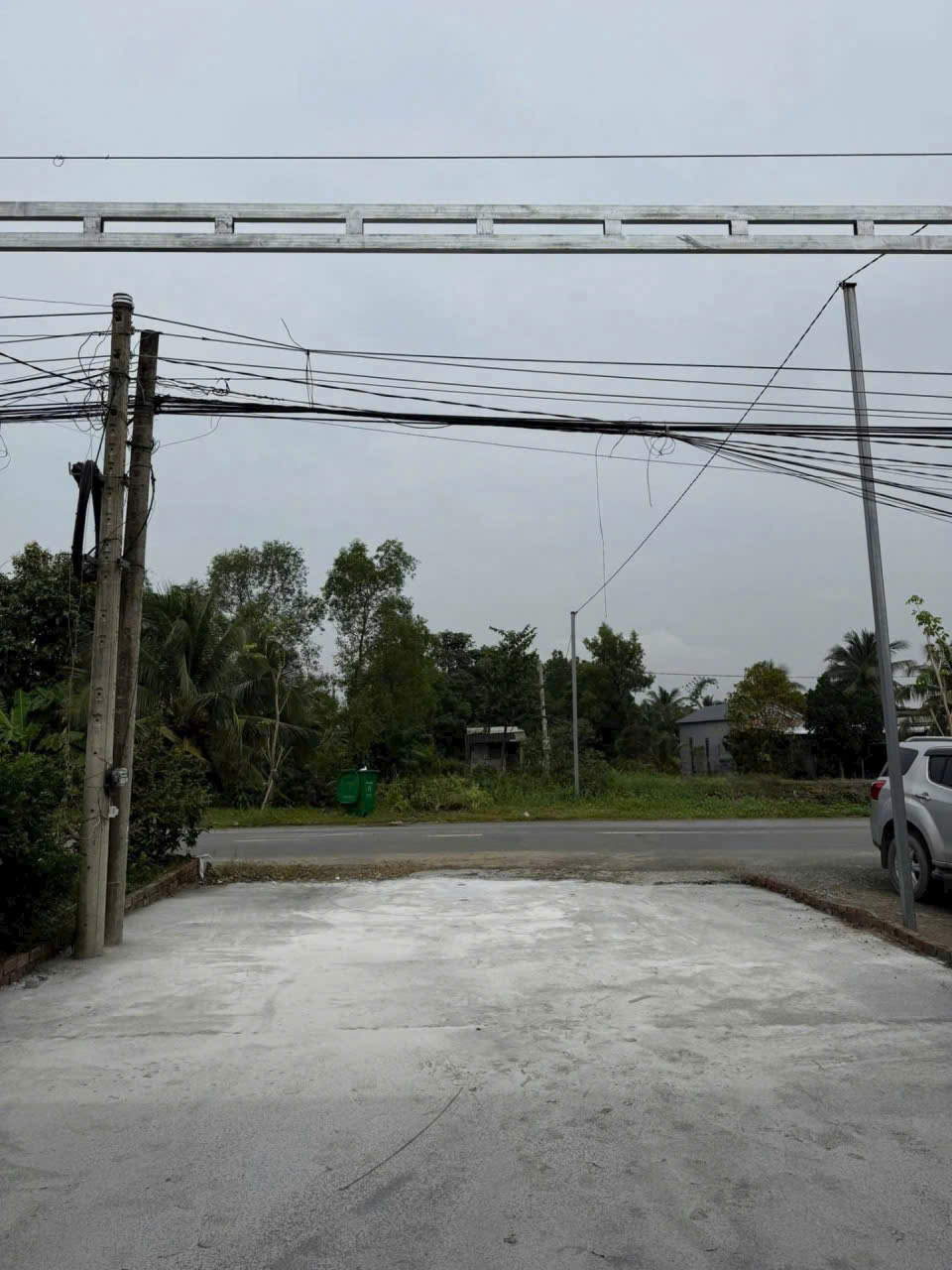 Bán nhà kho mặt tiền Gia Miệng xã Lương Hòa dt 850m2 ( có 200m2 thổ ) giá 5,2 tỷ