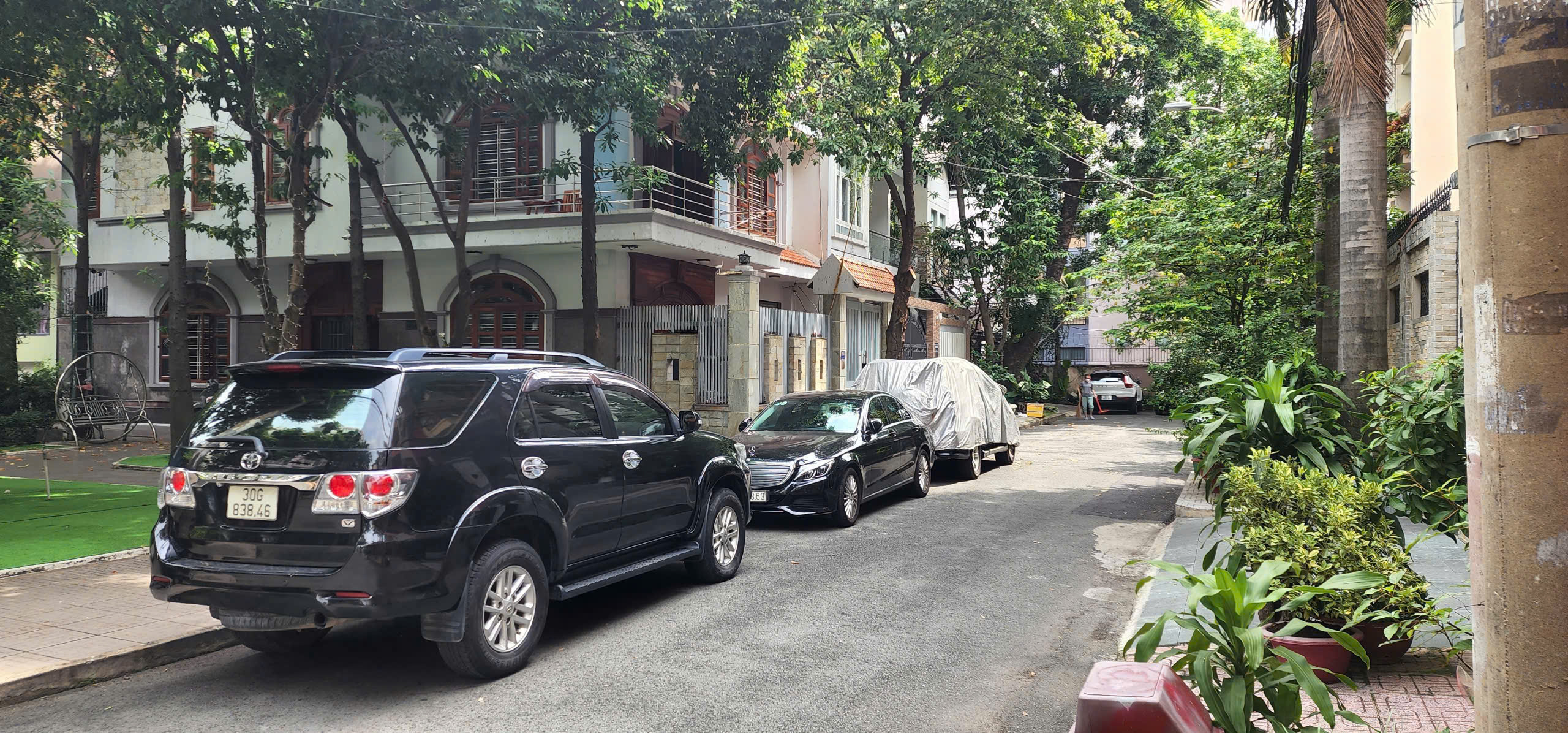 Chính chủ bán nhà 99c/2f đường Cộng Hoà, Tân Bình, hẻm rộng 6m