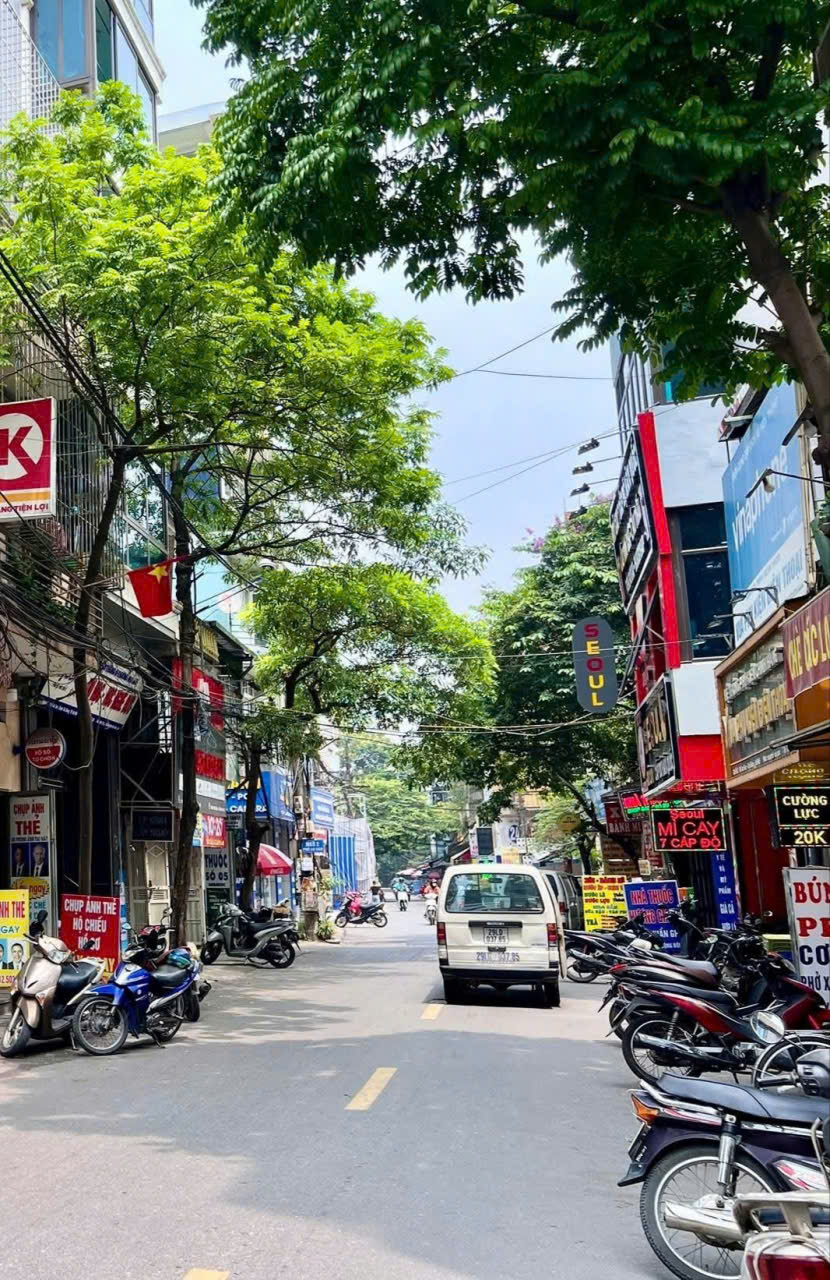 Bán nhà Mỗ Lao Hà Đông 48 m5 tầng mt 4,2 m ô tô qua cửa nhà đẹp giá 11 tỷ hơn