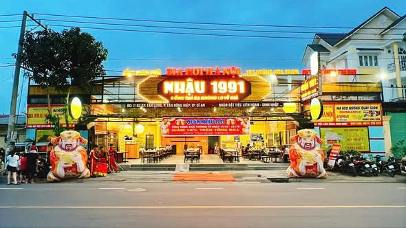 CHÍNH CHỦ SANG QUÁN ĂN NHÀ HÀNG NHẬU 1991 NGAY TRUNG TÂM Địa chỉ: Số 1182 đường ĐT743A, Khu Phố Tân Long, Dĩ An