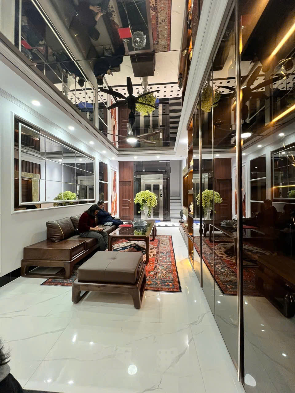 SIÊU PHẨM NGỌC KHÁNH MỚI KOONG – THANG MÁY, FULL NỘI THẤT XỊN – TRUNG TÂM QUẬN BA ĐÌNH - CHỈ XÁCH VALI VỀ Ở