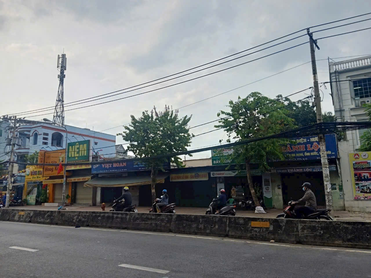 NHÀ (15x80) MẶT TIỀN PHAN VĂN HỚN – P. ĐÔNG HƯNG THUẬN, QUẬN 12