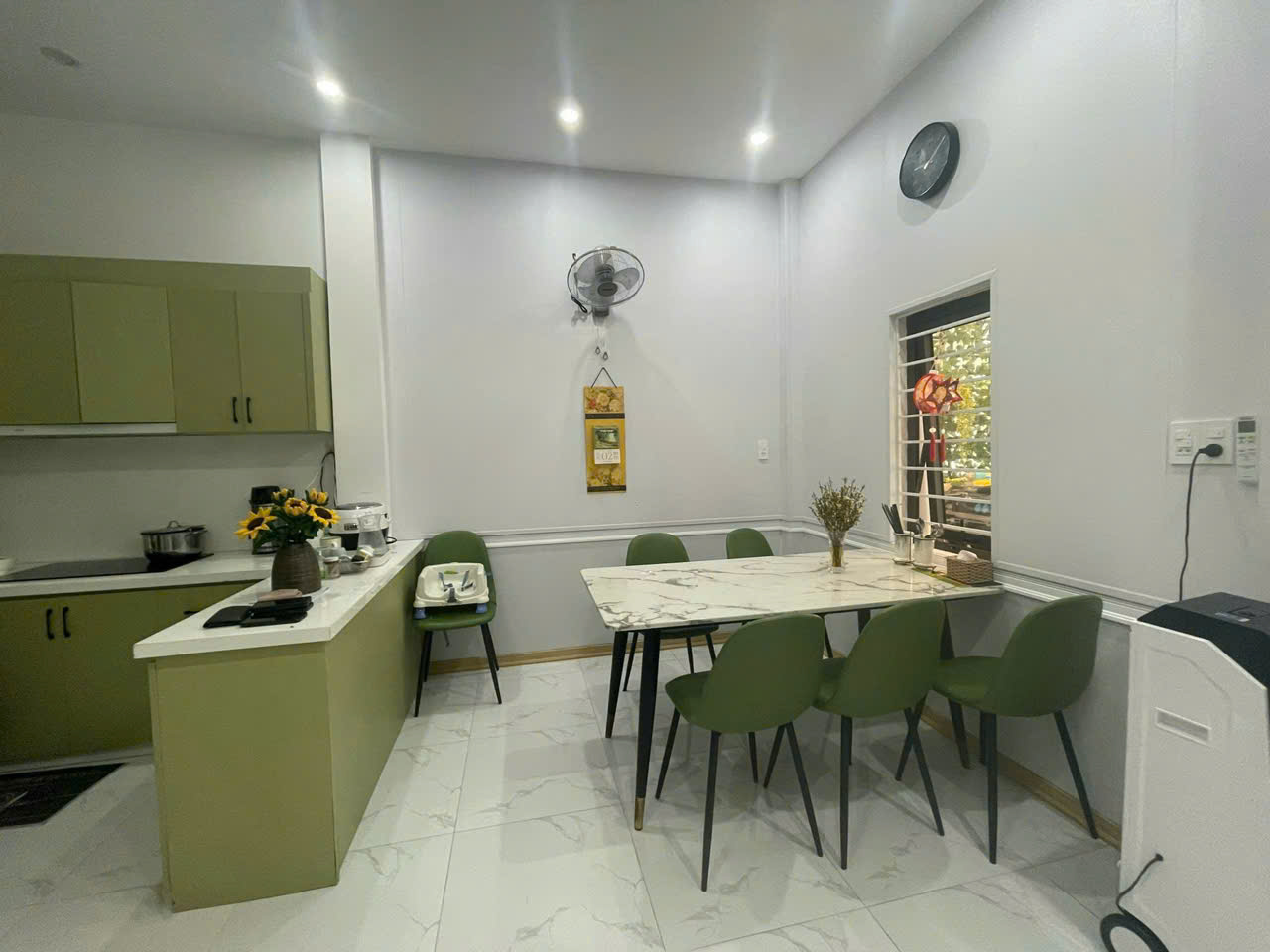 CHO THUÊ NHÀ NGUYÊN CĂN CÓ SÂN VƯỜN – TẠI KHU ĐÔ THỊ ROYAL PARK, HUẾ